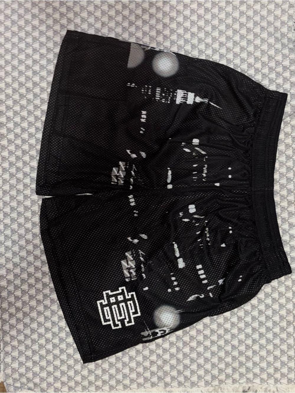 Eric Emanuel basic shorts black skyline Size L